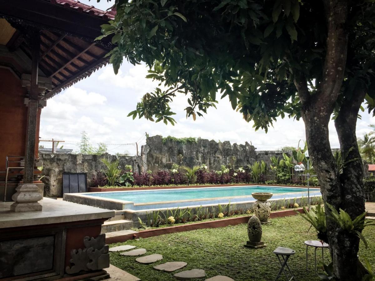 Escotel Villa Marga Tabanan  Exterior photo